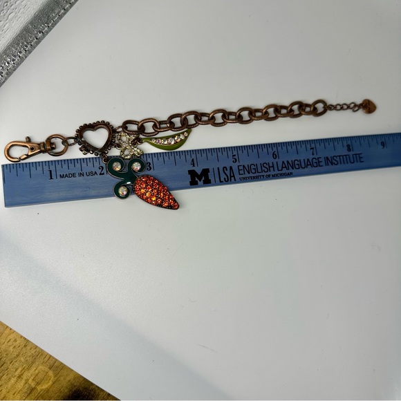 Rare Betsey Johnson! Vintage Crystal Vegetable Charm Bracelet - Picture 7 of 11
